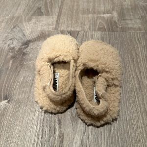 Zara Sherpa Sandals Kids